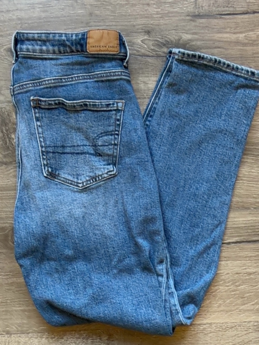 American Eagle Outfitters Straight-Leg Medium Blue Mom Jeans